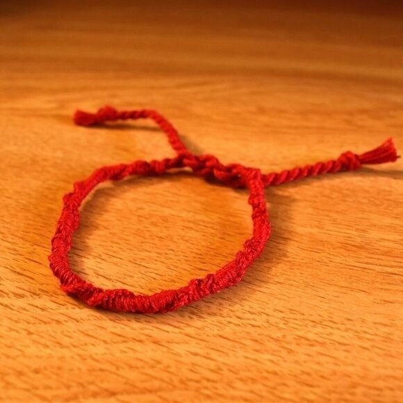 Red Rope Woven Bracelet - Picture 1 of 3